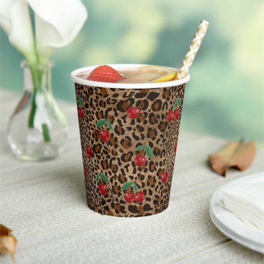 Gobelets En Papier Leopard Cheetah Animal Print Red Cherry Pattern (Insitu)