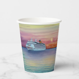 Gobelets En Papier Les paquebots de croisière offrent un moyen luxueu