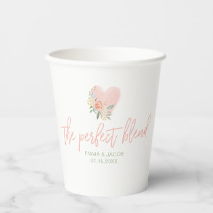 Gobelets En Papier Les tasses de papier de mélange, de thé ou de café