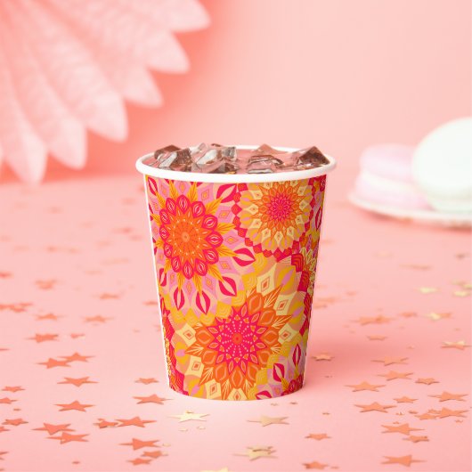 Gobelets En Papier Mandala superposé orange rose jaune (Insitu)