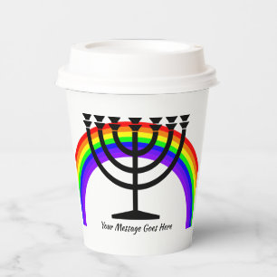 Gobelets En Papier Menorah avec arc-en-ciel et tasses de papier texte