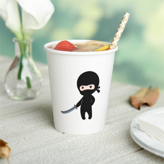 Gobelets En Papier Minuscule Ninja en colère (Insitu)