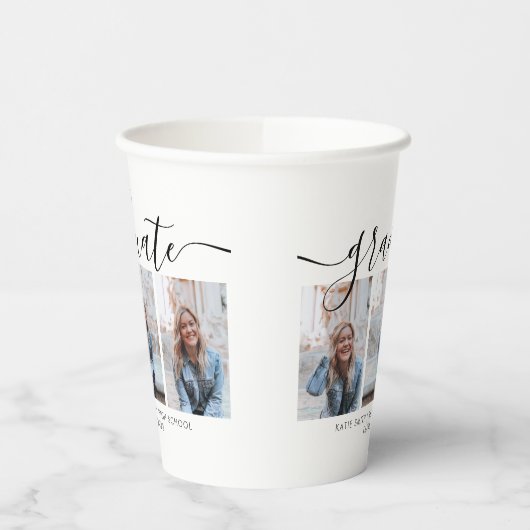 Gobelets En Papier Modernité Script Calligraphie Graduation 3 Photo (Gauche)