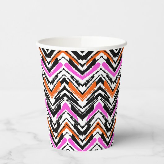 Gobelets En Papier Motif Chevron Noir, Orange Et Rose (Gauche)