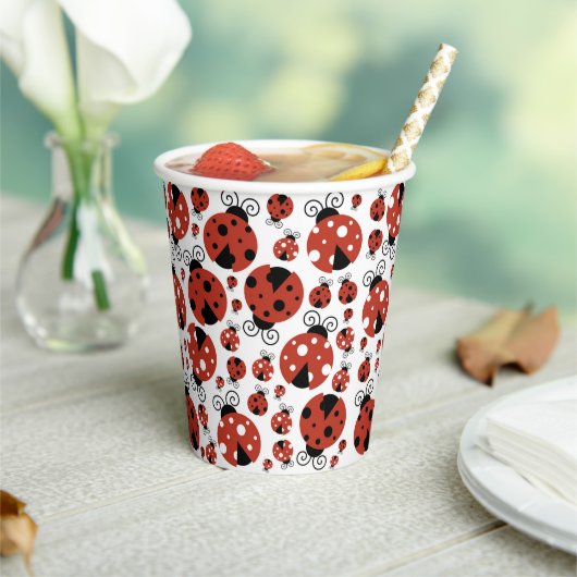 Gobelets En Papier Motif De Ladybugs, Mignons Ladybugs, Red Ladybugs (Insitu)