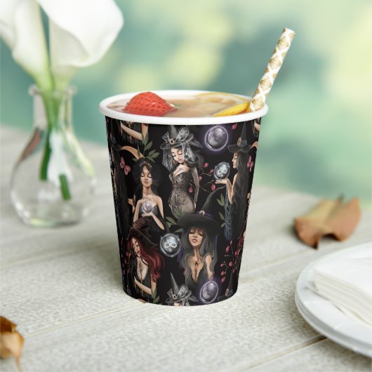 Gobelets En Papier Nous sommes les filles des sorcières que vous ne p (Insitu)