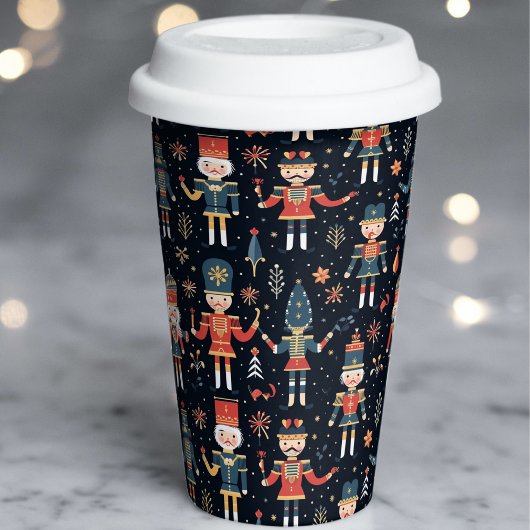 Gobelets En Papier Nutcracker Elegance Festive Motif Collection