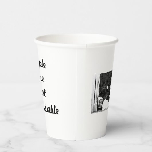 Gobelets En Papier Paper Cup Celebrating Recovery and Resilience (Droite)