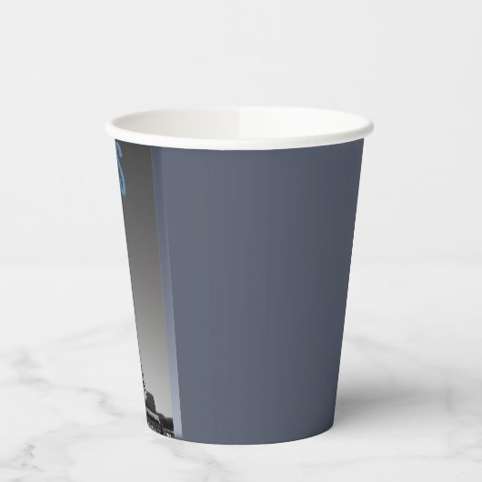 Gobelets En Papier Paris France (Gauche)