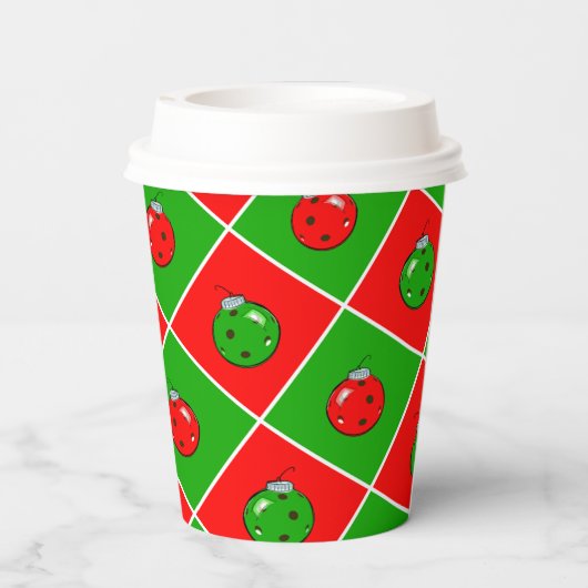 Gobelets En Papier Pickleball Joy Fête de Noël Rouge Vert Ornements (Verso)