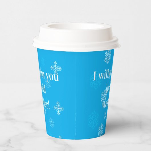 Gobelets En Papier Plastic cup with a snow pattern  (Droite)