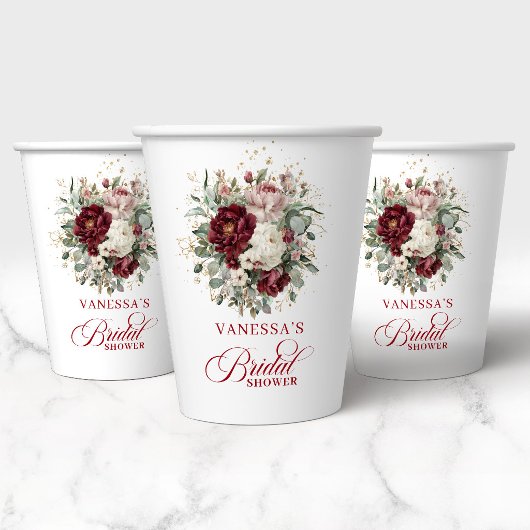 Gobelets en papier pour la douche de la mariée Chi