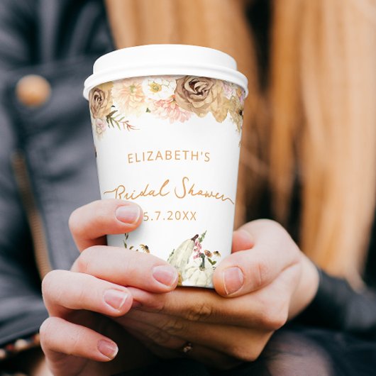 Gobelets en papier pour la douche de mariée floral