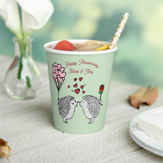 Gobelets en papier pour l'anniversaire du Hérisson (Insitu)