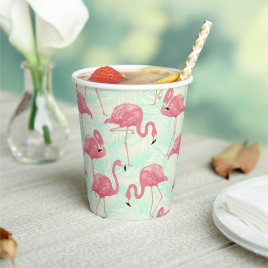 Gobelets En Papier Preppy Chic Elegant Pink Flamingo Motif (Insitu)