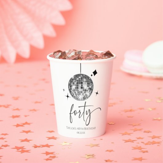 Gobelets En Papier Quarante Silver Disco Ball 40e fête d'anniversaire (Insitu)