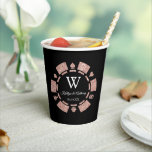 Gobelets En Papier Rose Gold Monogram Poker Chip Casino Mariage<br><div class="desc">Célébrez dans le style avec ces tasses de papier mariage modernes et très tendance. Ce design est facile à personnaliser avec votre libellé d'événement spécial et vos invités seront ravis quand ils verront ces fabuleuses tasses.</div>