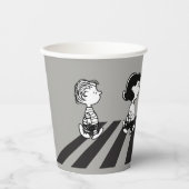 Gobelets En Papier Tee - shirt | Marche de groupe (Recto)