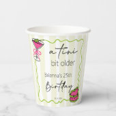 Gobelets En Papier Tini bit plus vieux à la main rétro anniversaire p (Verso)