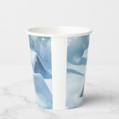 Gobelets En Papier Toit surplombé de neige dans une forêt (Gauche)