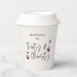 Gobelets En Papier Trente et trente-et-trentième soif violette annive<br><div class="desc">Trente et trente tasses de papier de fête du 30e anniversaire. Avec d'élégantes illustrations aquarelles de cocktails,  vin,  rose,  gin,  en beau prune violet,  gris et vert. Un design amusant pour célébrer votre jalon.</div>
