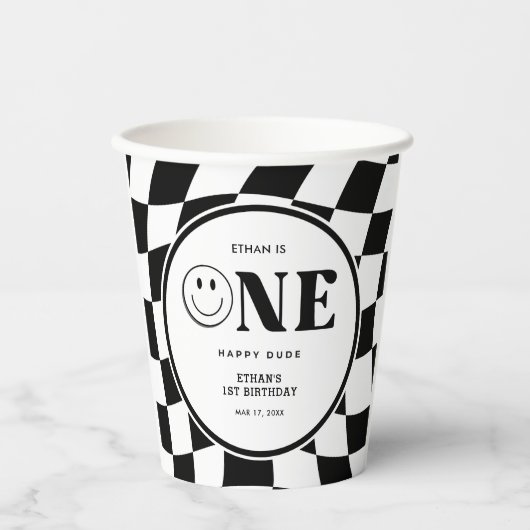 Gobelets En Papier Un joyeux mec à visage joyeux garçon 1er anniversa (Recto)