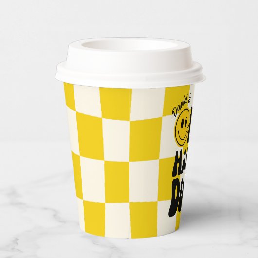 Gobelets En Papier Un joyeux mec à visage joyeux garçon 1er anniversa (Droite)