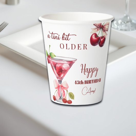 Gobelets En Papier Un peu plus âgé Cherry Martini 45e anniversaire