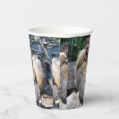 Gobelets En Papier Un Poulet Fluffeux Laide, (Droite)