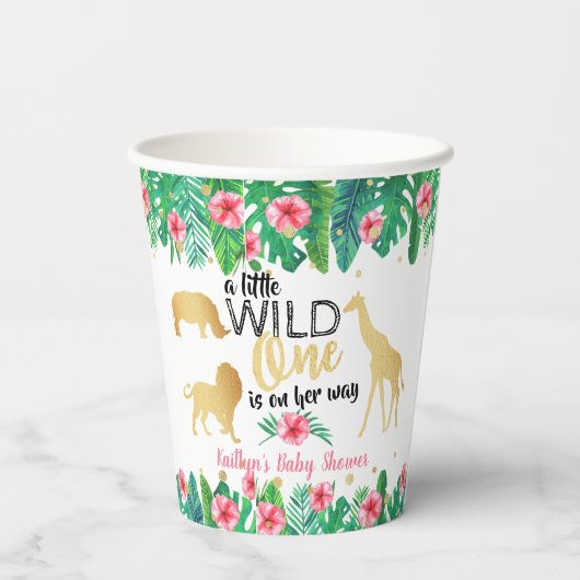 Gobelets En Papier Une Petite Fille Est En Chemin Filles Baby shower (Verso)