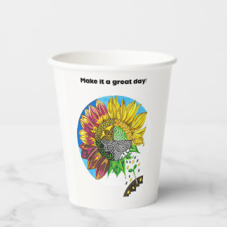 Gobelets En Papier Une tasse pleine de joie