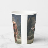 Gobelets En Papier Vache de Highland calvaire herbe d'automne monogra (Droite)