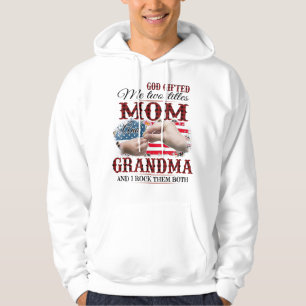 God gaf me twee titels: moeder en Shirt