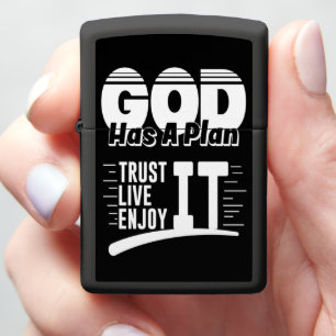 GOD HEEFT EEN PLAN, VERTROUW EROP DAT HIJ HET LEEF