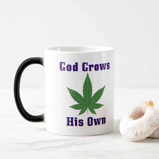 God kweekt zijn eigen wiet grappig magische mok (Met donut)