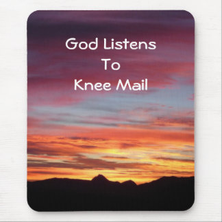 God luistert naar Knee Mail mousepad Muismat
