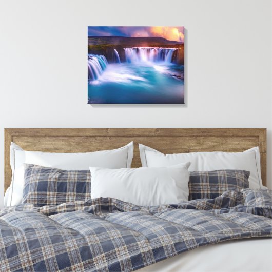 Godafoss Waterfall IJsland Stretched Canvas Print (Insitu (Slaapkamer))
