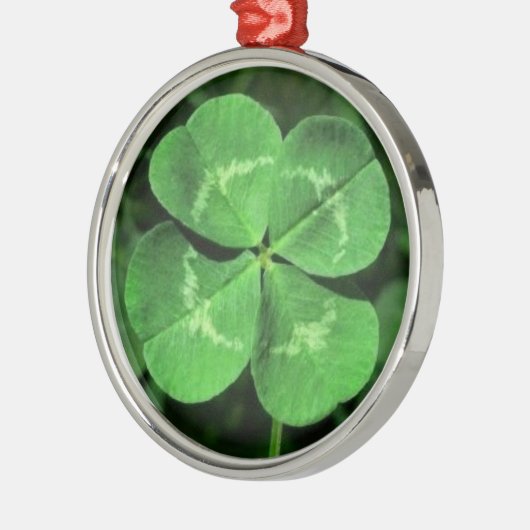 Goed gelachen: Lucky Four Leaf Clover Ornament (Links)