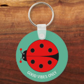 Goede Vibes Only Lady Bug op Groen Sleutelhanger (Voorkant)