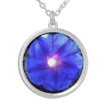 Goedemorgen, Glory!" Ketting