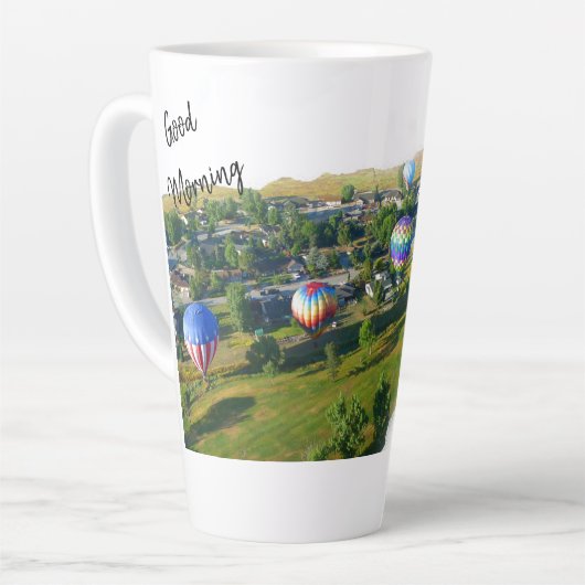 Goedemorgen heteluchtballonnen Latte Mok in kleur (Linkerhoek)