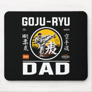 Goju-ryu karate vader voor vaders met karate pion muismat