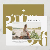 Gold 2025 Bold Typography Foto Afstuderen Aankondiging (Voorkant / Achterkant)