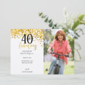 Gold 40 et fabuleux 40e anniversaire Invitations d (Debout devant)