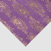 Gold Abstracte Peacock Feathers op Paarse ontkoppe Tissuepapier (Detail)