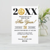 Gold and Black 2026 New Years Eve Party Invitation (Debout devant)