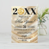 Gold and Black 2026 New Years Eve Party Invitation (Debout devant)