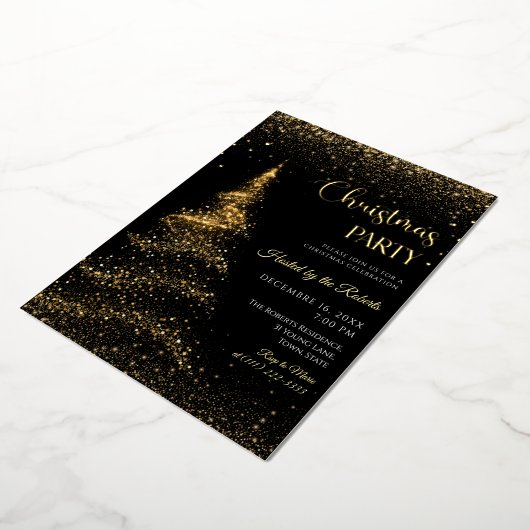 Gold and Black Christmas Holiday Party Foil Folie Uitnodiging (Gedraaid)