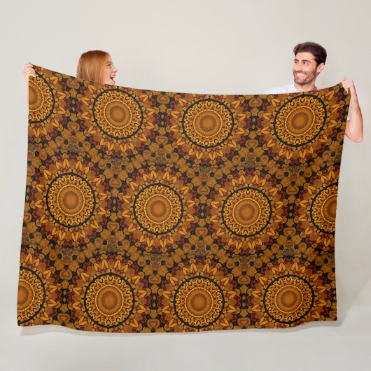 Gold and Brown Fleece Blanket Deken (In situ)