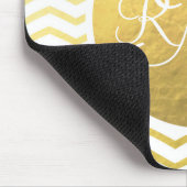 Gold and White Chevron Monogrammed Personalized Muismat (Hoek)